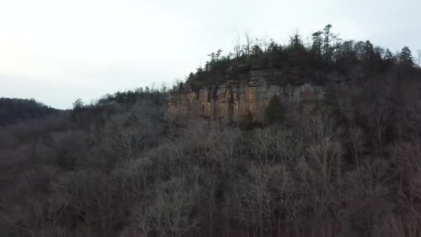 Winter Mountain Cliff Shot — Stock video