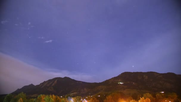 Timelapse Flatiron Mountains Boulder Colorado — стокове відео