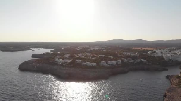 Воздушный Вид Побережье Город Кала Испании — стоковое видео
