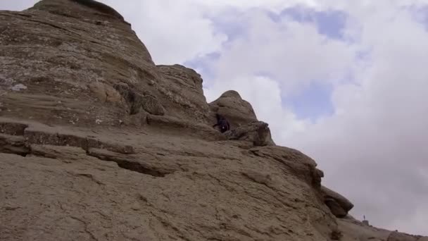 Sphinx Bucegi Dans Plateau Bucegi Pov Marche Sur Paysage Formation — Video