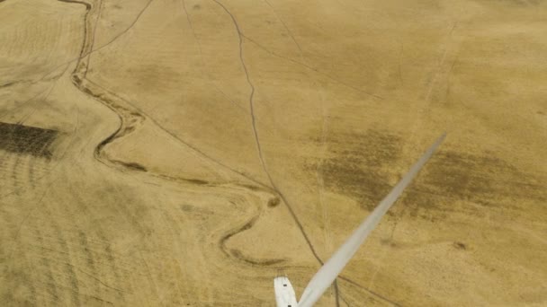 Aerial Shot Windmills Spinning Montezuma Hills — Stok video