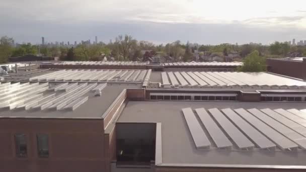 Solární Střecha Školy — Stock video