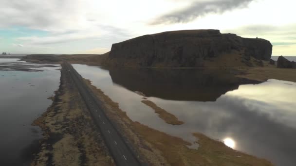 Stunning Aerial Shot Coastal Road Iceland — Stockvideo