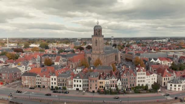 Aerial Drone Shot Starting High Slowly Descending Showing Dutch Medieval — Stockvideo