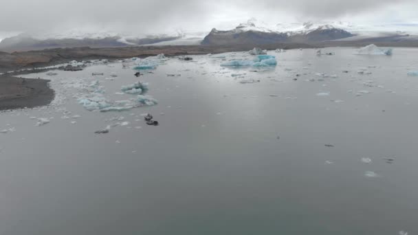 Aerial Flyover Glacial Lagoon — Video Stock