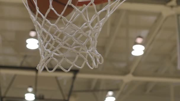 Basketball Falls Basketball Hoop Two Points — Stok video