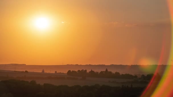 Sunset Timelapse Decent Portion Surroundings Including Vanishing Clouds Lens Flares — Video