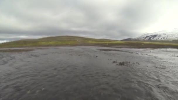 Car Onboard Iclandic Highlands Splash Water Cup Recorded Gopro Hero — Vídeo de Stock