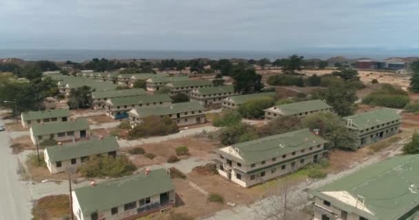 Aerial Shot Abandoned Military Base Barracks Fort Ord Monterrey California — Vídeos de Stock