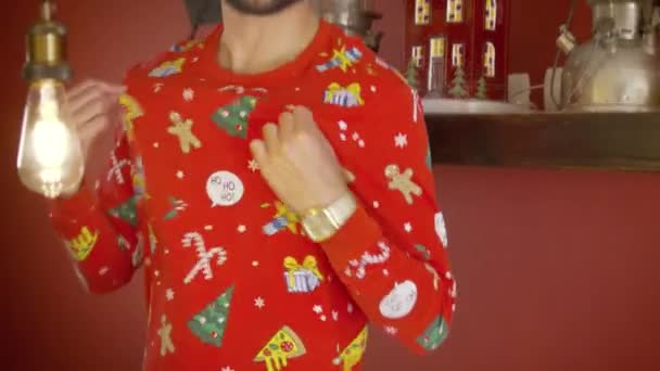 Handsome Guy Funny Christmas Sweater — Vídeo de stock