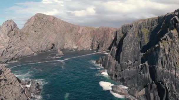 Hells Hole Malin Head Donegal Ireland — Stockvideo