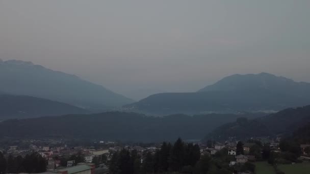 Aerial View Levico Terme Italy Sunrise Drone Flying Forward — Vídeo de stock