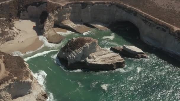 Aerial View Ocean Shark Fin Cove High Way Northern California — ストック動画