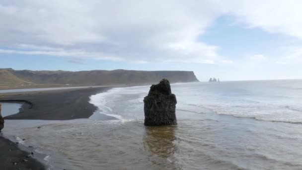 Tiro Costa Islandesa Impressionante — Vídeo de Stock