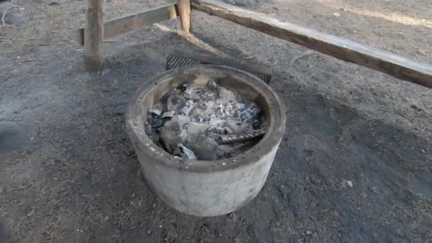 Warm Charcoal Left Empty Windbreak Preparing Food — Video