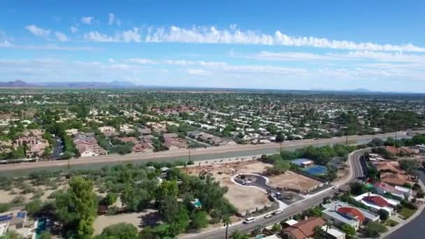 Aerial Drone Footage East Valley Suburban Scottsdale Arizona — ストック動画