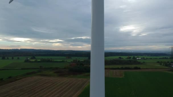 Slow Close Ascending Shot Wind Turbine British Countryside — Stock video