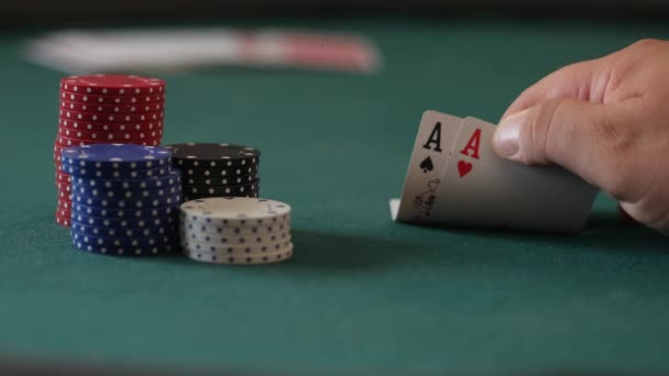 Close Gamblers Hands Stack Casino Chips Checks His Poker Cards — Stok video