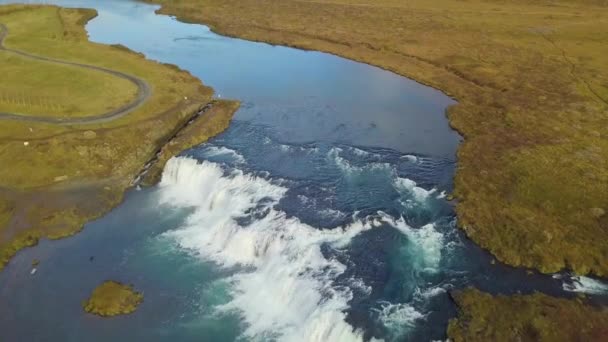 Drone View Tilting Faxi Waterfall Reveal Icelandic Landscape — 图库视频影像