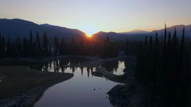 Sun Rising Sparks Lake Oregon Aerial View — Wideo stockowe
