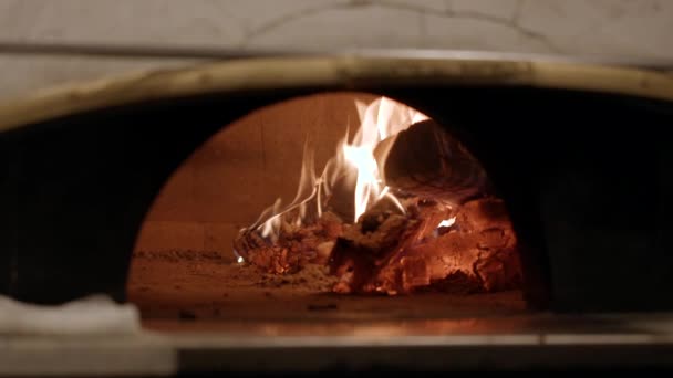 Wood Burns Neapolitan Style Pizza Oven Upscale Trendy Restaurant — 图库视频影像