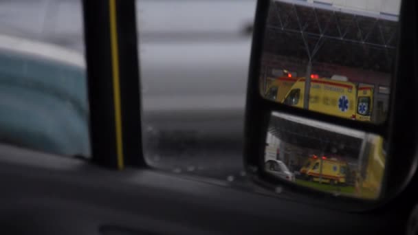 View Ambulance Flashing Lights Seen Rear View Mirror — Stock Video