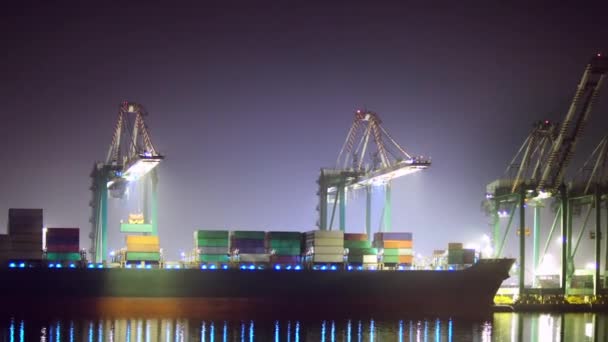 Loading Container Ship Night Zoom — Vídeos de Stock