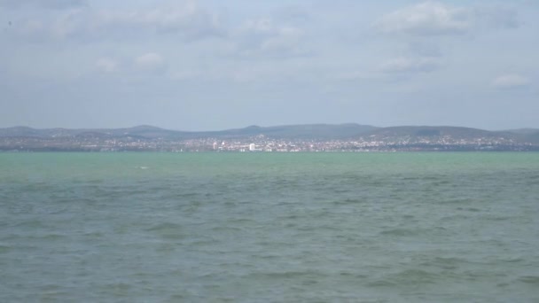 Balaton Fred Tercatat Dari Pantai Zamrdi Lake Balaton Eropa — Stok Video