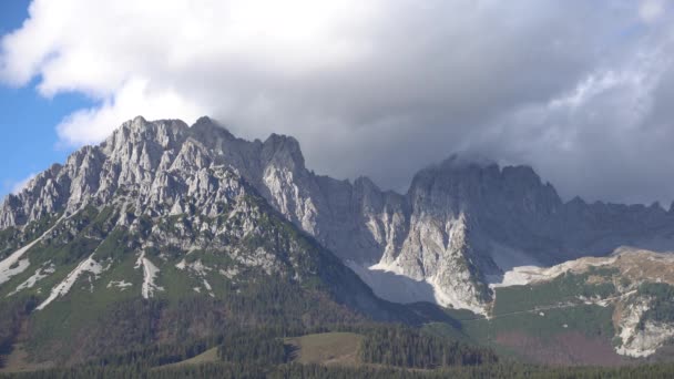 Medium Shot Austrain Alps Mountain Wilder Kaiser Ellmau Tyrol – Stock-video