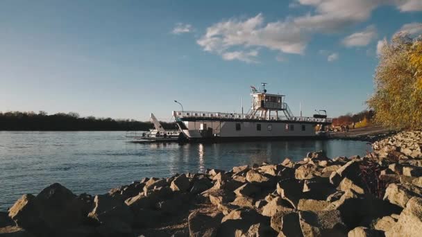 Ferry Principal Esperando Estação Portuária Seu Lugar Central Vac — Vídeo de Stock