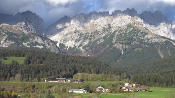 Kaisergebirge Austrian Alps Tyrol Next Ellmau Village — Stockvideo