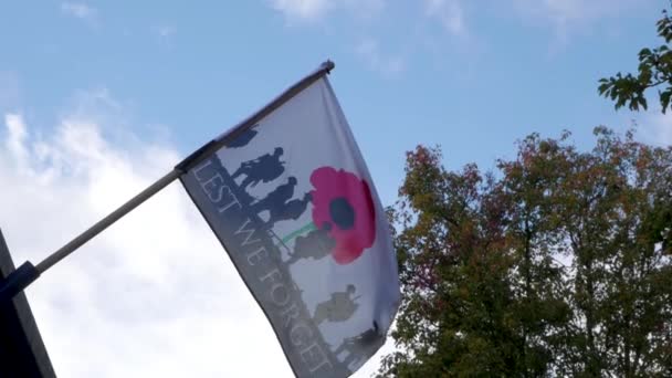 Slow Motion Remembrance Day Flag Fluttering Breeze — Vídeo de stock