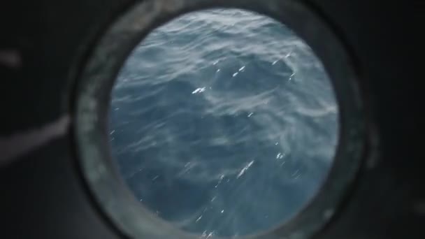 Passing Sea Waves Captured Circular Window Opening Sunny – Stock-video