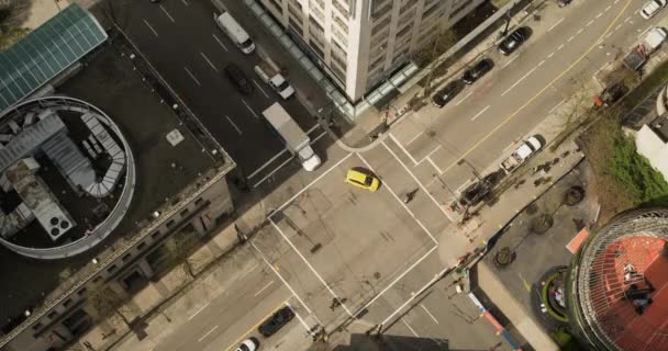 Time Lapse Busy Downtown Vancouver Intersection Pedestrians Traffic Motion Sunny — 图库视频影像