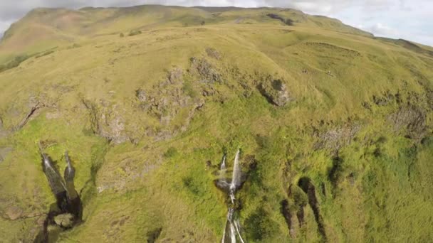Водоспад Сельяландсфосс Ісландії Прекрасний Вересневий День Знятий Gopro Karma Drone — стокове відео