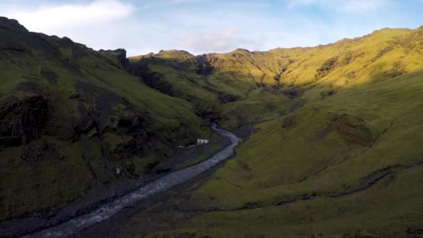 Drone Shot Valley Seljavallalaug Hidden Swimming Pool Iceland — стокове відео
