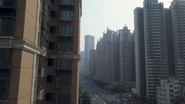 Guangzhou China Aerial Shot Congested Living Blocks Highway Heavy Traffic — Stock video