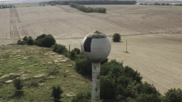 Rotating Aerial View Old Abandoned Water Reservoir Tower — Wideo stockowe