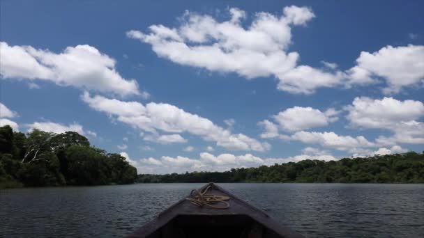 Vista Frontal Barco Amazônia — Vídeo de Stock