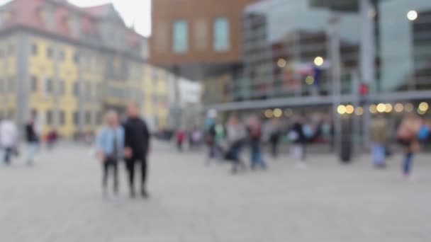 Blurry People Moving Downtown Erfurt Historic City Germany — 비디오