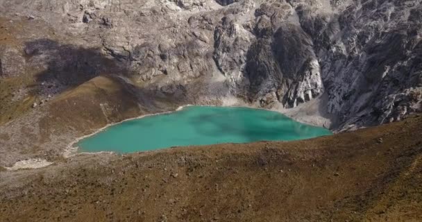Lac Albastru Andes — Videoclip de stoc