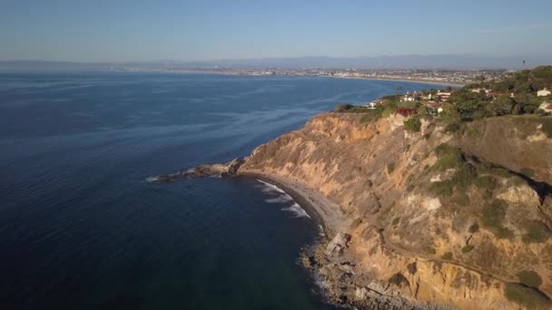Aerial Shot Going Forward Cliff Palos Verdes Los Angeles California — Stockvideo
