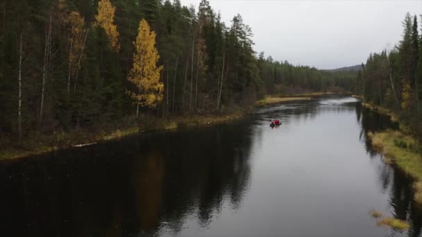 Drone Footage Canoe Autumn — Vídeos de Stock