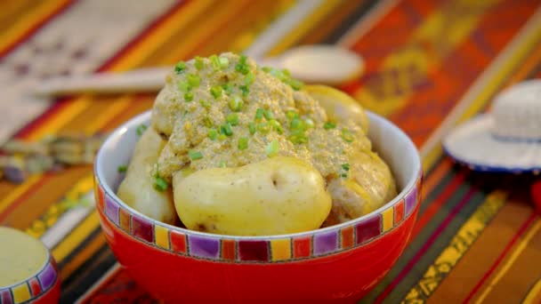 Gele Gekookte Aardappelen Een Kom — Stockvideo