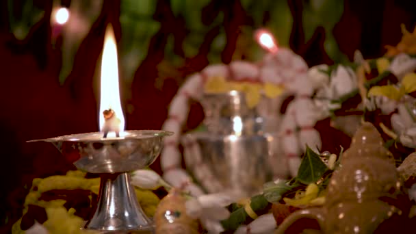 Silver Diyas Front Gods Which Used Lighting House Pooja Times — Stok video