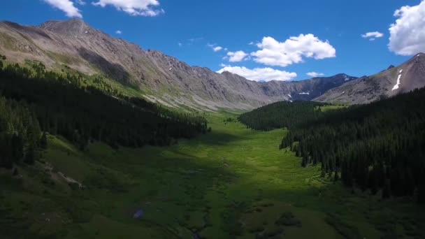 Aerial Drone Pushing Mountain Valley Colorado — Stock video