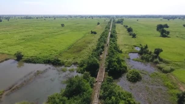 Birds Eye View Bamboo Railway Battambang Slow Motion — Stok video