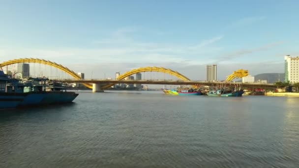 Aerial Shot Dragon Bridge Traffic Skyline Danang Vietnam River Filled — Video Stock