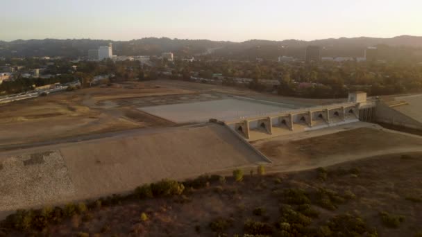 Aerial Shot Historic Sepulveda Dam — Stockvideo