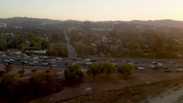 Aerial Busy Traffic Filled Highways 101 405 San Fernando Valley — Stockvideo